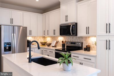 /international/us/574-quarry-place-court-reisterstown-md-110108383581/