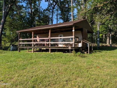 /international/us/155-sequoia-drive-coeburn-va-110119990961/