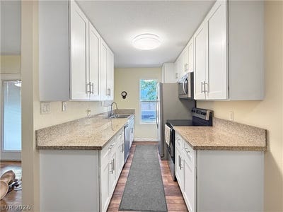 /international/us/870-b-boulder-city-nv-110107434406/