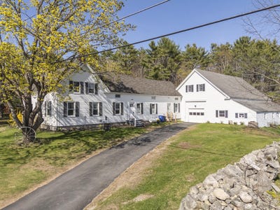 /international/us/255-raymond-hill-road-raymond-me-110107809966/