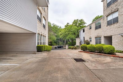 /international/us/2520-quarry-rd-austin-tx-110095539086/