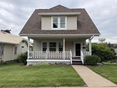 /international/us/187-nevada-street-dubuque-ia-110108192272/