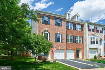 /international/us/10196-pale-rose-loop-bristow-va-110108228219/