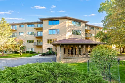 /international/us/4040-greenleaf-circle-408-kalamazoo-mi-110120517904/