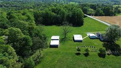 /international/us/6395-greenhorn-road-roaring-river-nc-110101459565/?lang=id