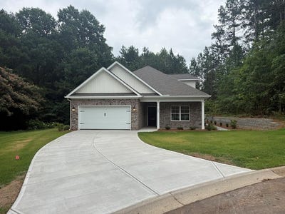 /international/us/104-lands-end-greenwood-sc-110101980456/