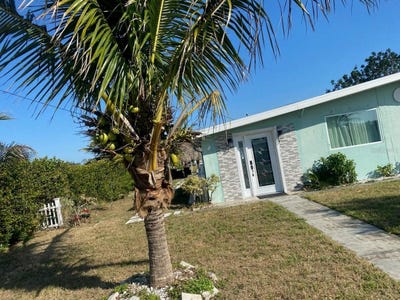 /international/us/471-sharon-circle-port-charlotte-fl-110101398959/?lang=en