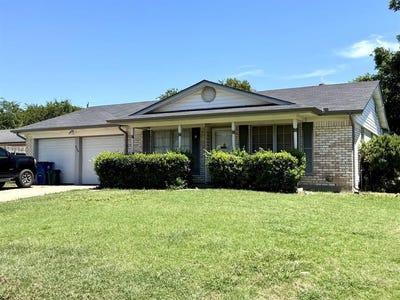 /international/us/408-nw-douglas-street-burleson-tx-110101164362/?lang=zh-cn