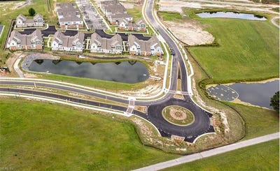 /international/us/1012-robinson-road-suffolk-va-110106368594/