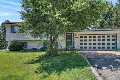 /international/us/3415-e-crystal-lake-avenue-crystal-lake-il-110108853289/