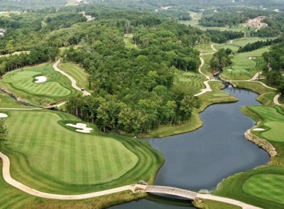 /international/us/52-spyglass-drive-branson-mo-110108424093/