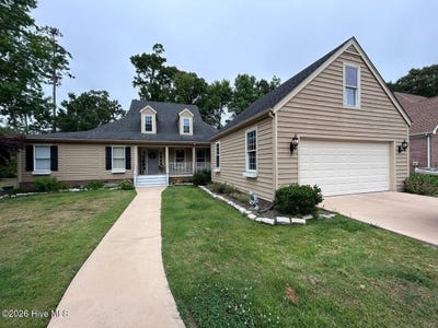 /international/us/104-chowan-circle-hertford-nc-110108296274/
