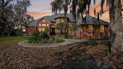 /international/us/453-federal-point-rd-east-palatka-fl-110119488594/
