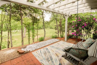 /international/us/775b-oak-creek-rd-franklin-nc-110099190024/