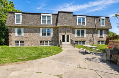 /international/us/1120-e-6th-street-des-moines-ia-110108743913/