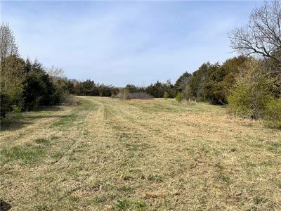 /international/us/10051-nw-campbell-rd-fayetteville-ar-110091272225/