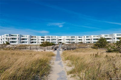 /international/us/253-dune-road-westhampton-beach-ny-110120456341/