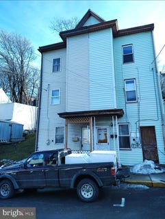 /international/us/225-laurel-street-minersville-pa-110108795382/