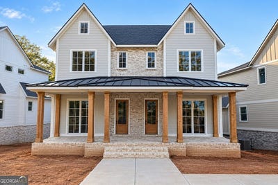 /international/us/1049-riverside-drive-gainesville-ga-110110079738/