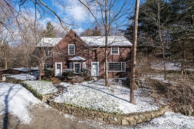 /international/us/445-glen-road-weston-ma-110106930112/