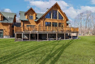 /international/us/102-thunderbird-terrace-windham-ny-110099921076/