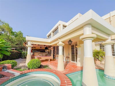 /international/us/21-pque-tivoli-paseo-del-parque-san-juan-pr-110107781834/