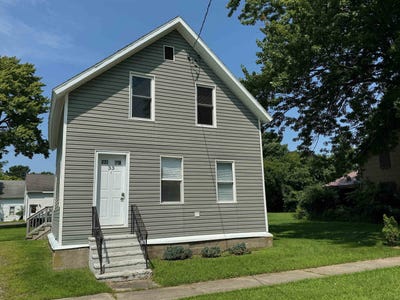 /international/us/33-walnut-st-potsdam-ny-110094530665/