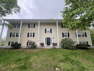 /international/us/140-cass-street-portsmouth-nh-110108491290/