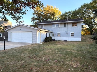 /international/us/23655-415th-avenue-bellevue-ia-110106700380/
