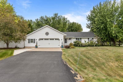 /international/us/n1391-woodland-drive-greenville-wi-110119614091/
