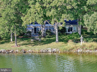 /international/us/24390-oakwood-park-road-saint-michaels-md-110103571276/