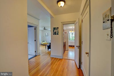 /international/us/1305-n-broom-street-wilmington-de-110100816343/