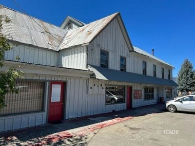 /international/us/7230-state-hwy-3-hayfork-ca-110101264398/