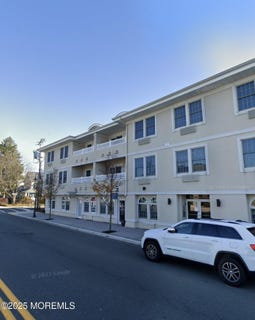 /international/us/2-main-street-bradley-beach-nj-110099521929/