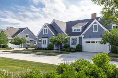 /international/us/11-tolland-way-framingham-ma-110109701146/