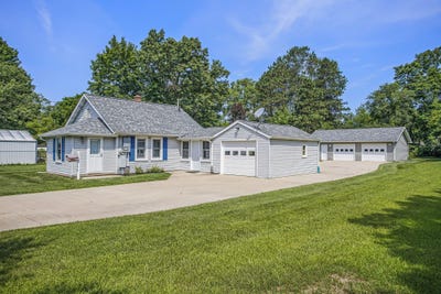 /international/us/60-kellogg-street-battle-creek-mi-110101244350/