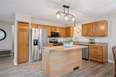 /international/us/1807-lachman-avenue-ne-saint-michael-mn-110100925624/