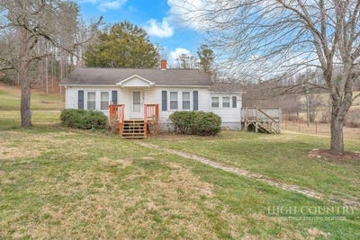 /international/us/178-john-shell-road-sugar-grove-nc-110106564602/