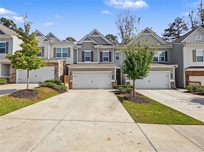 /international/us/5741-silver-lake-drive-mableton-ga-110120457469/