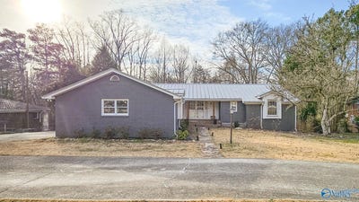 /international/us/241-hampton-road-hartselle-al-110106297151/