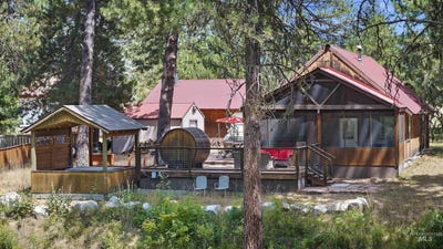 /international/us/14-coyote-ln-garden-valley-id-110101147832/