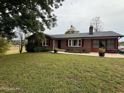 /international/us/2799-doran-rd-sparta-tn-110120135295/