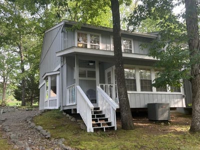 /international/us/172-cordero-lane-hot-springs-village-ar-110107953847/