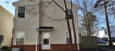 /international/us/203-quarter-trail-newport-news-va-110104938662/