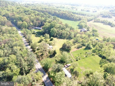 /international/us/32-lots-on-big-pool-and-boyd-road-clear-spring-md-110099689084/