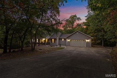 /international/us/6107-briar-trail-waterloo-il-110120551121/