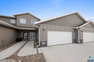 /international/us/23744-461a-ave-wentworth-sd-110105277343/