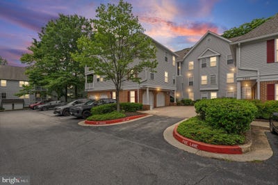 /international/us/5804-wyndham-circle-columbia-md-110108412672/