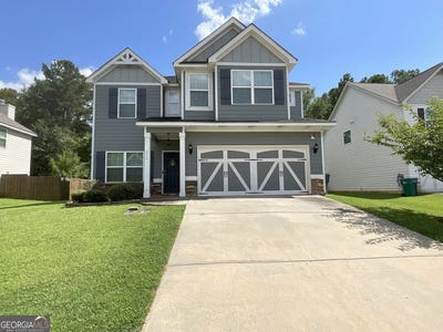 /international/us/215-goldenrod-perry-ga-110101147502/