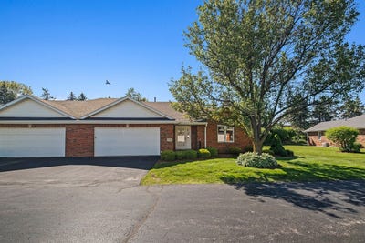 /international/us/27106-s-fountainview-drive-crete-il-110107953039/